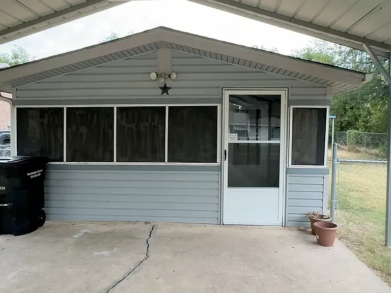 1408 W Mesquite St — Photo 27