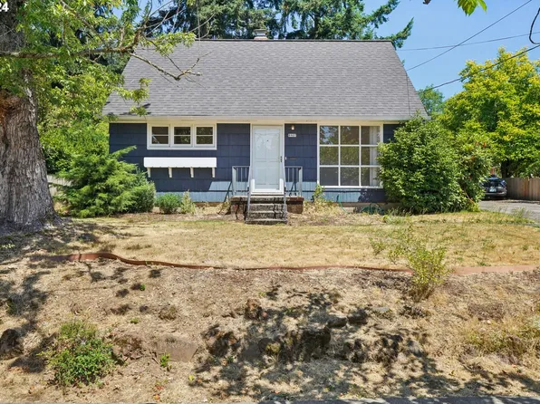 8907 NE Schuyler St, Portland, OR 97220