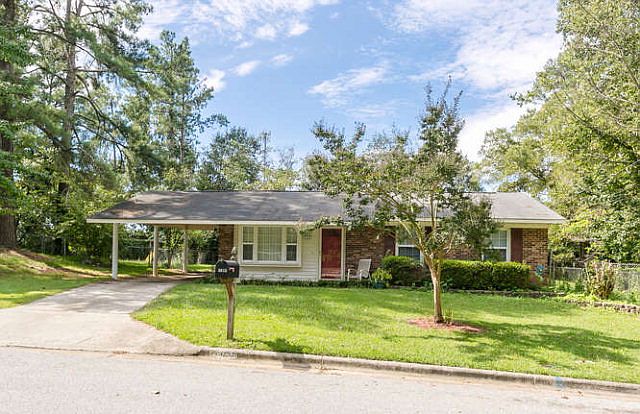 1st image of 4058 Sweetbriar Dr
