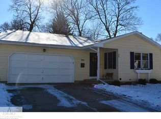 740 Snyder Rd, East Lansing, MI 48823
