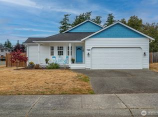 785 SW Puffin St, Oak Harbor, WA