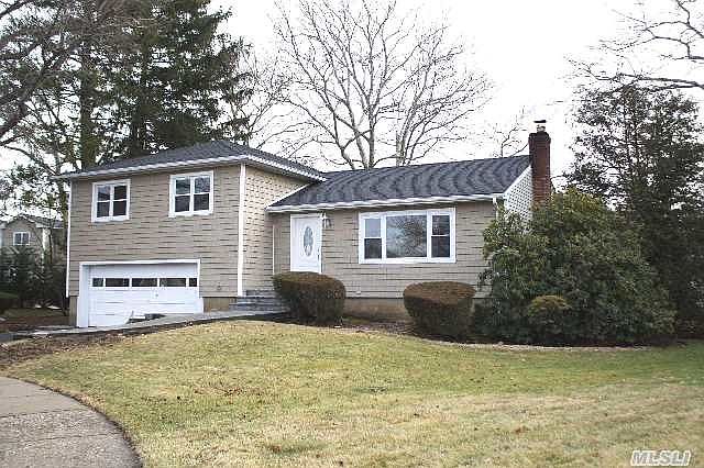 1st image of 17 Audley Ct