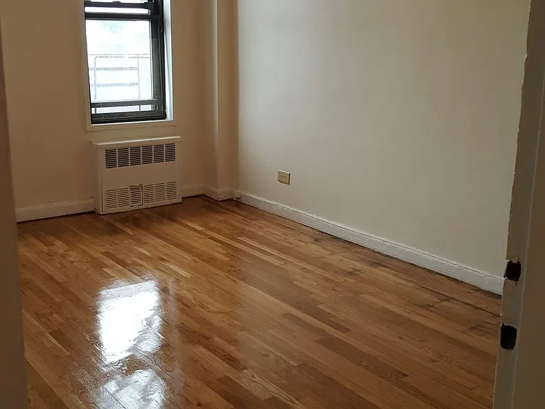 180 Beach 117th St #5F — Photo 6