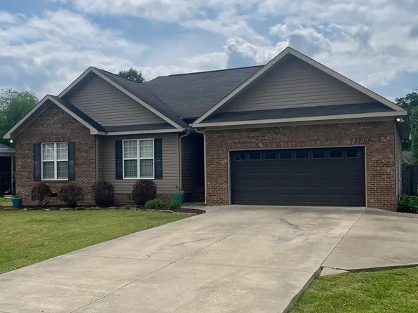 4174 Blake Dr, Southside, AL 35907