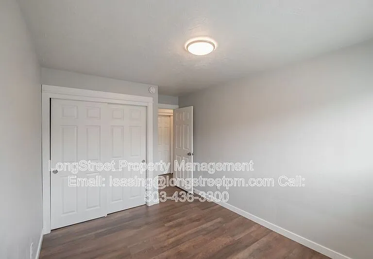 208 5th Ave SE #208 — Photo 31