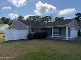 5006 Glen Cove Dr SE, Southport, NC 28461