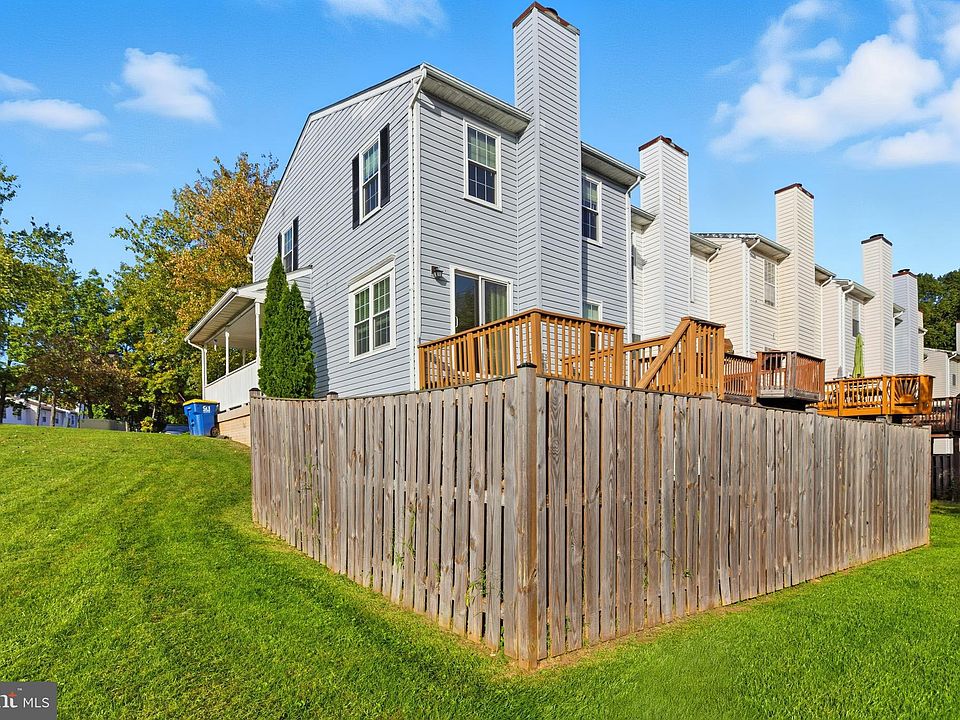 2913 Hobblebush Ct, Lanham, MD 20706 | Zillow