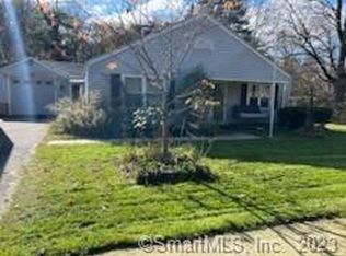 31 Parker St, Enfield, CT 06082