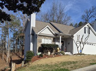 530 Hillcrest Cross Rd, Canton, GA 30115