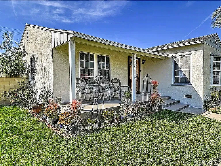 3901 Cherry Ave — Photo 5