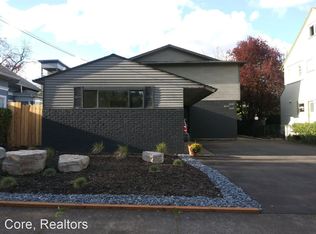 2643 NW Savier St, Portland, OR 97210