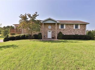 3112 Zingg Rd, Millstadt, IL 62260