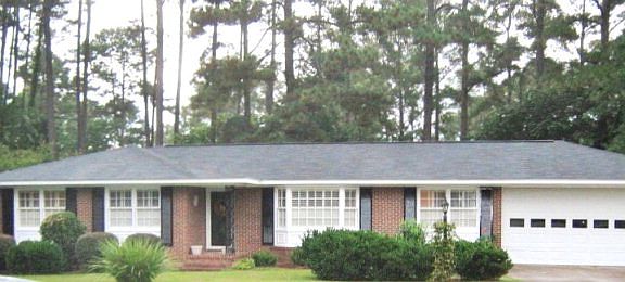 2nd image of 2919 Hampshire Dr