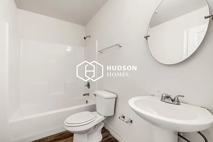 2624 E Cornell St — Photo 11