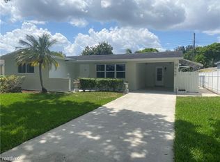 9448 SW 52nd Pl, Fort Lauderdale, FL 33328
