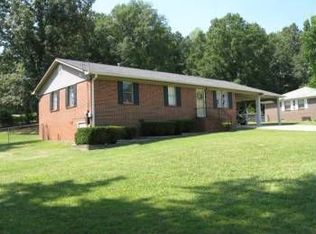 4622 Honeysuckle Rd, Quinton, AL 35130