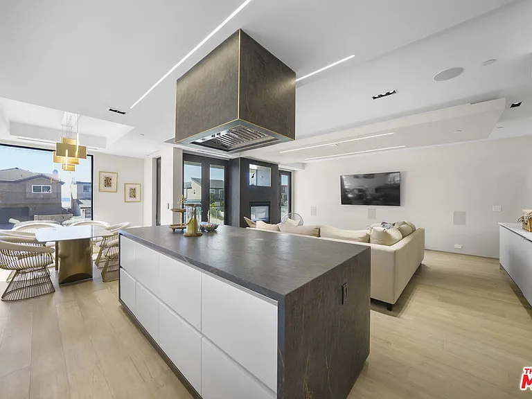 1500 Ocean Dr — Photo 27