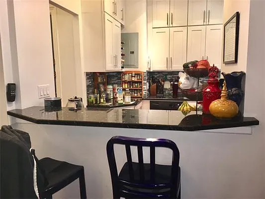 Rented by Bank Neary | media 60