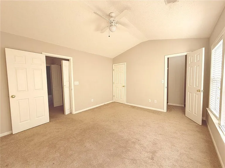 40 Highoak Dr NE — Photo 13