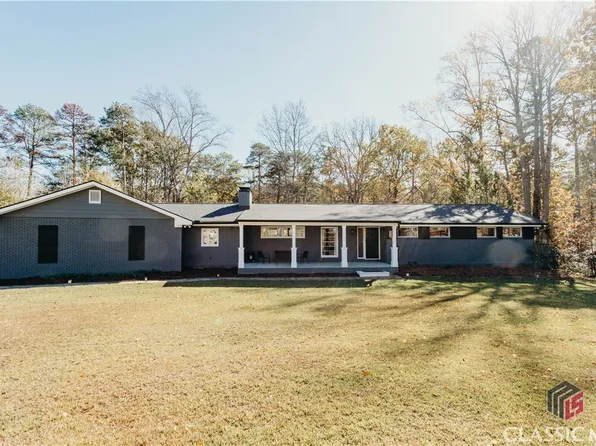 6111 Hutchins Drive, Buford, GA 30518