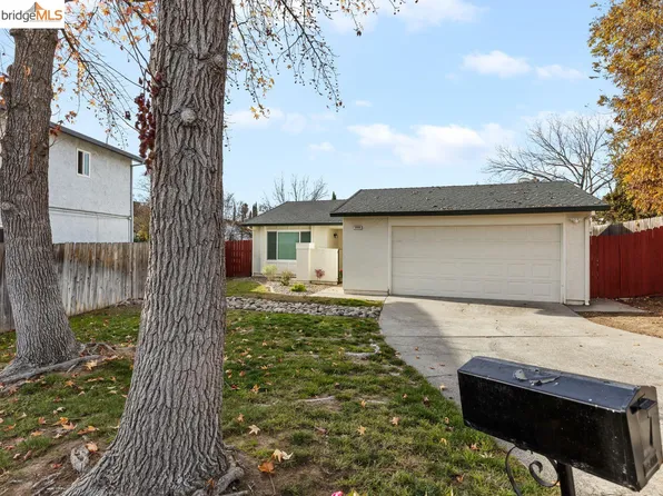5616 Tupelo Dr, Sacramento, CA 95842