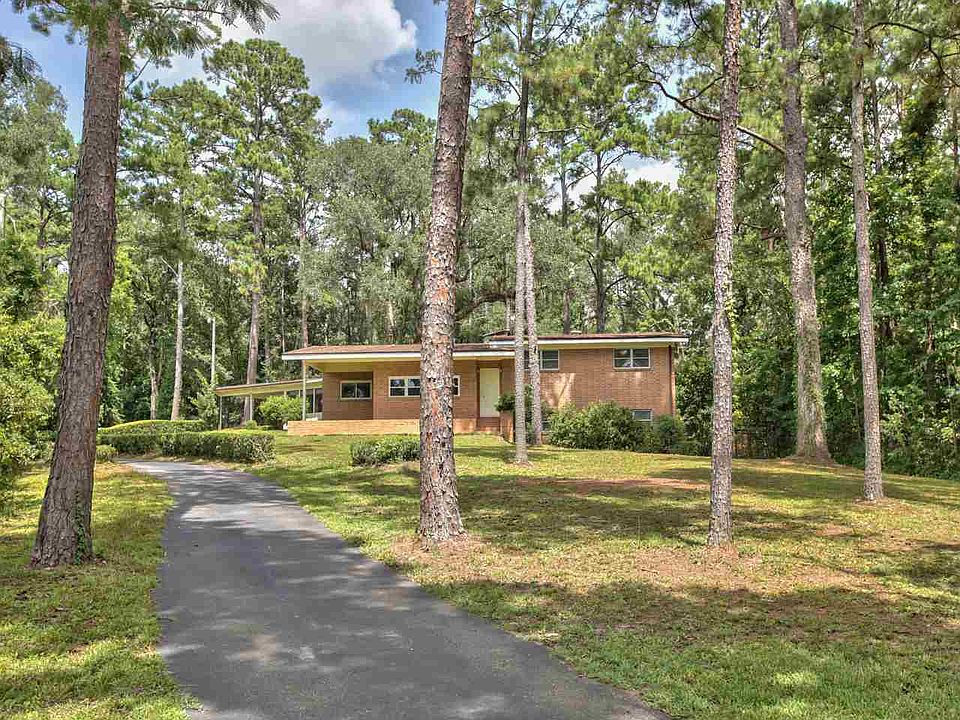 1st image of 3113 Lakeshore Dr