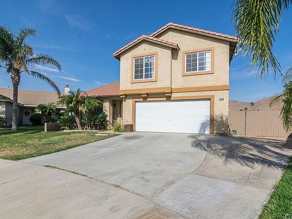 3rd image of 4258 Friesian Ln