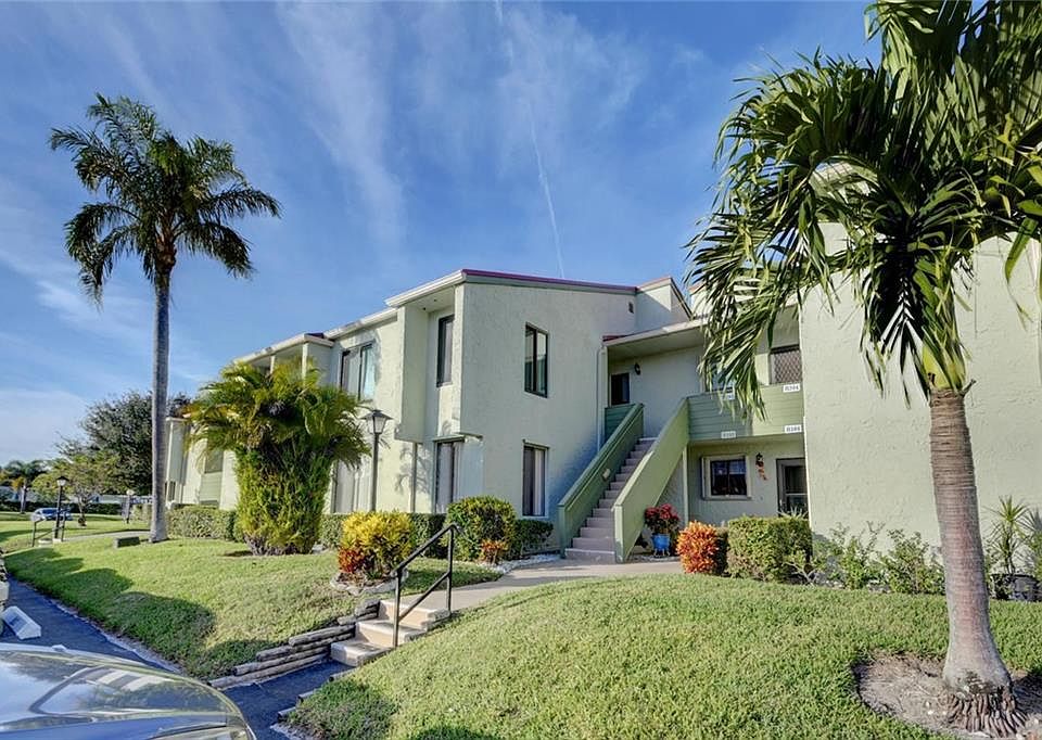 1st image of 5463 SE Miles Grant Rd APT 103