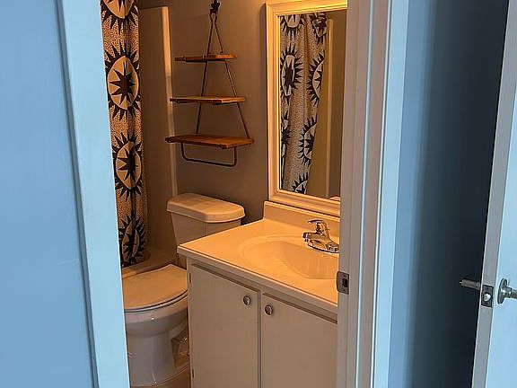 2nd image of 1180 Carlton Ct APT L