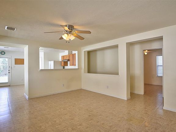 4th image of 2635 Skyview Crest Ct