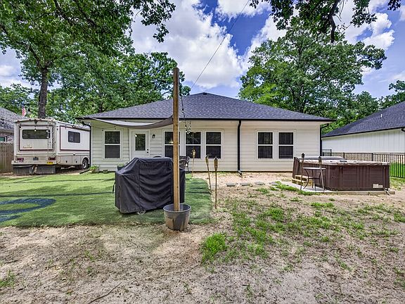 3rd image of 106 Paseo Patricia St