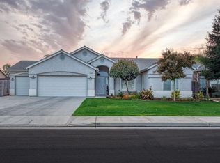 1772 Acacia Ave, Sanger, CA 93657