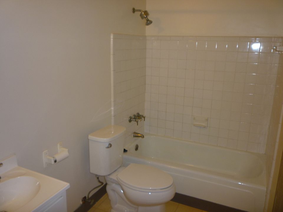 1st image of 7689 48th Ave APT 4