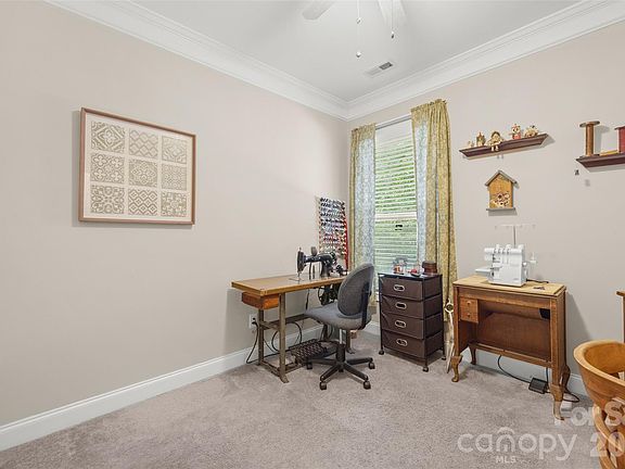 5th image of 78029 Rillstone Dr