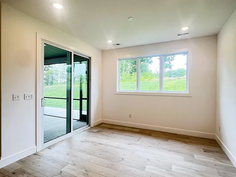 808 Napa Dr — Photo 7