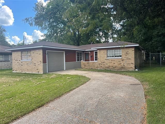 1st image of 1303 S Gibson Cir