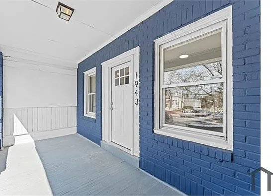 2 bed, $1,765 — Photo 2