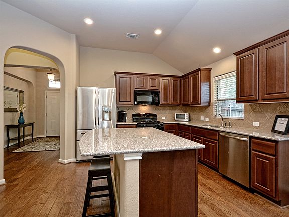 3rd image of 3352 Pine Needle Cir