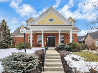 2377 Shaftesbury Rd, Carmel, IN 46032