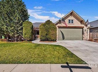 546 E Washakie St, Meridian, ID 83646