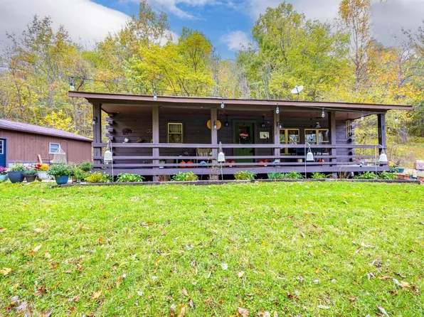 17017 Gibbs Ln, Metamora, IN 47030