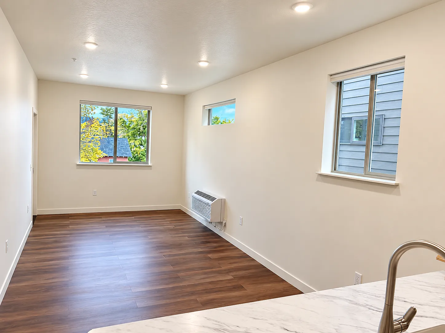 1 bed, 600 sqft, $1,365 — Photo 4