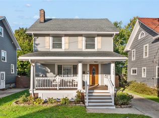 1560 Lauderdale Ave, Lakewood, OH 44107