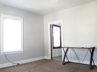 40 Whitcomb St APT 3, Webster, MA 01570