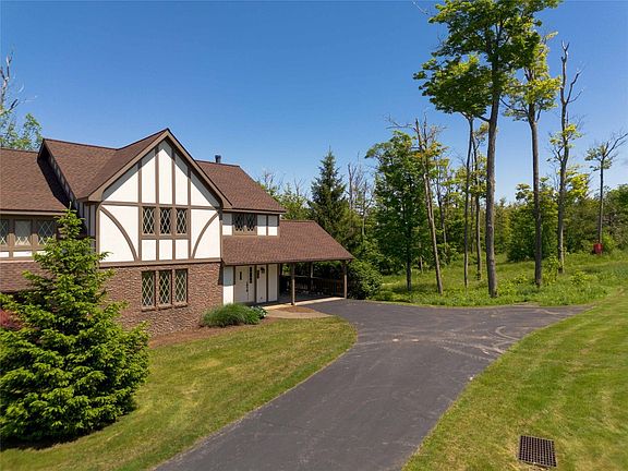 2nd image of 8244 Canterbury Dr #8244