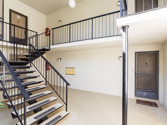 3rd image of 3240 S Semoran Blvd Unit 12