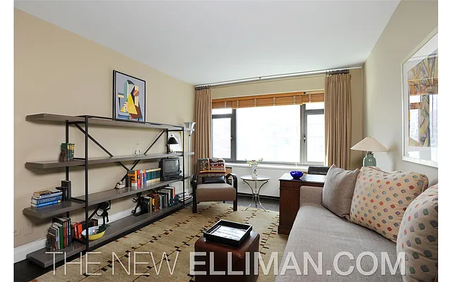 Sold by Douglas Elliman | media 19