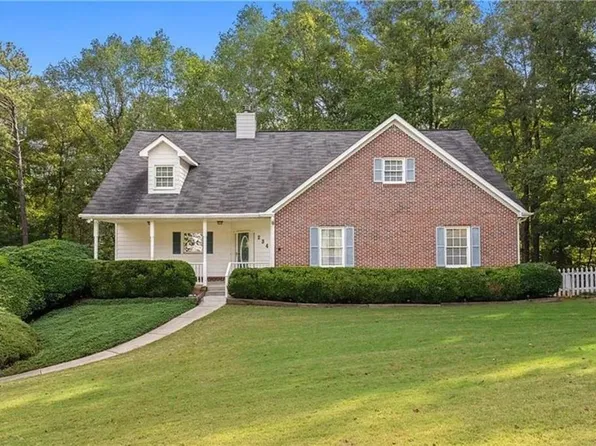 234 Hampton Shores Dr, Hampton, GA 30228