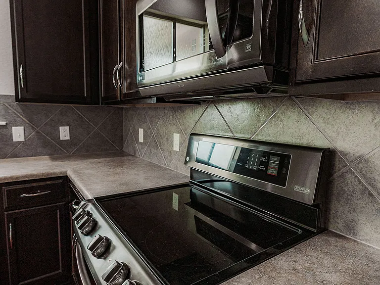 24370 Invitation Oak — Photo 14