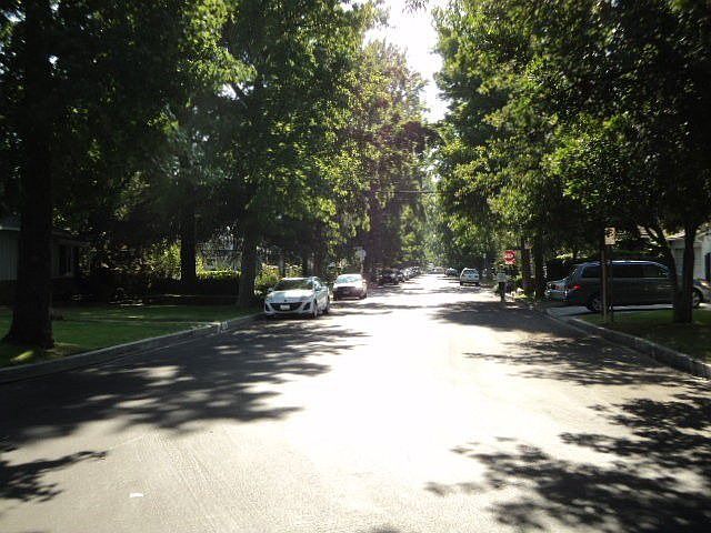 2nd image of 4828 Stern Ave